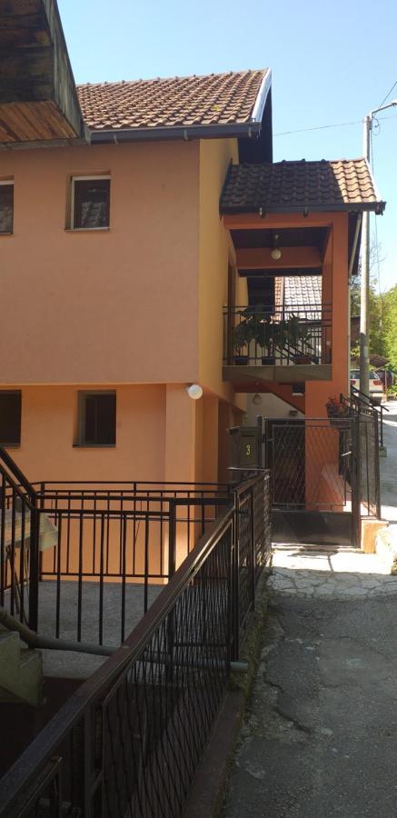 Joca Appartement Bajina Basta Buitenkant foto