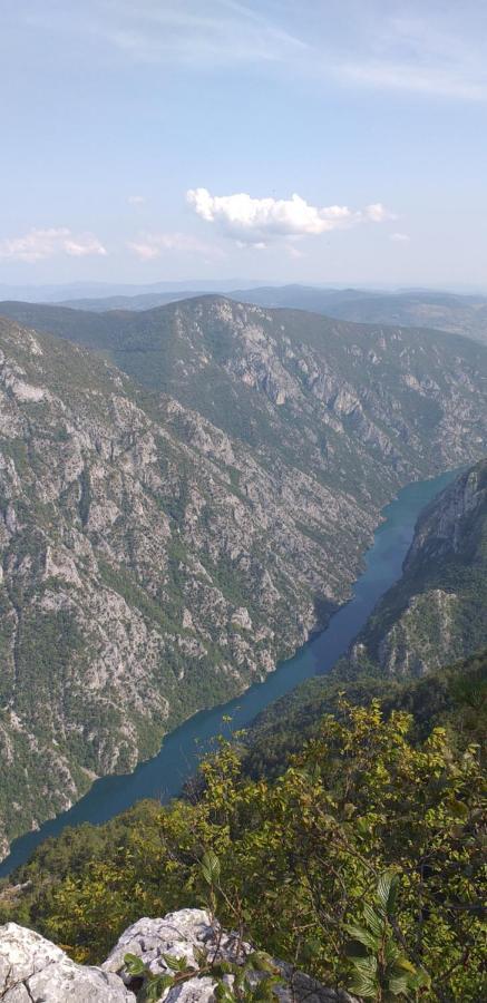 Joca Appartement Bajina Basta Buitenkant foto